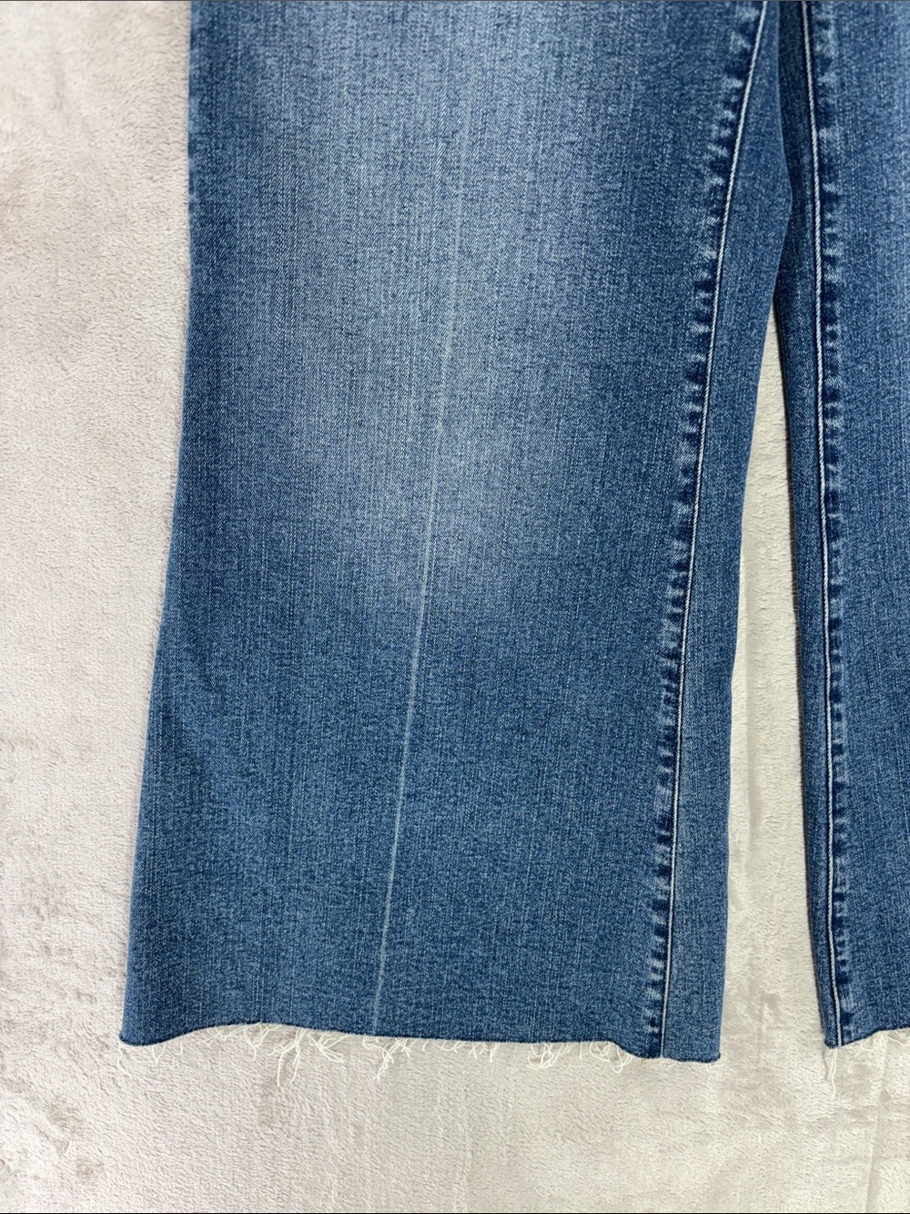 Madewell Flared Wide Leg Frayed Hem Jeans Size 30 - Picture 8 of 11